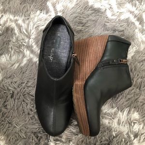 Dr Scholls True Comfort Wedge Booties